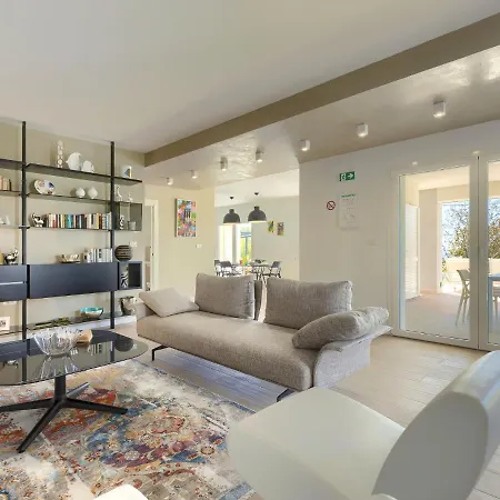 Villa Laura By Interhome *