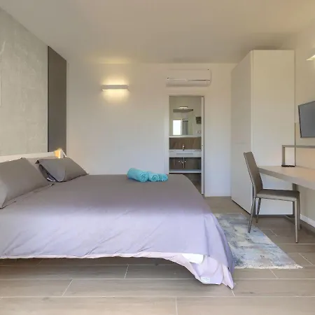 Laura By Interhome Koromačno